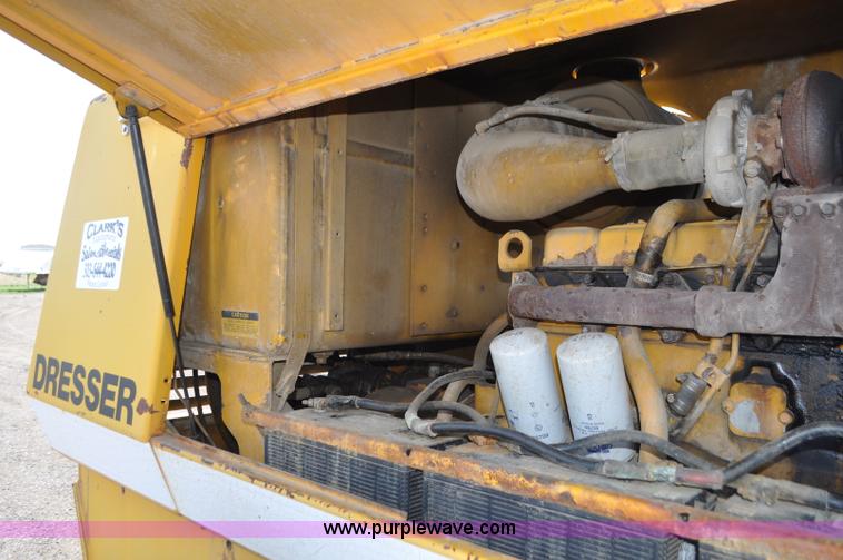 image for item G7423 1987 Dresser A500E motor grader