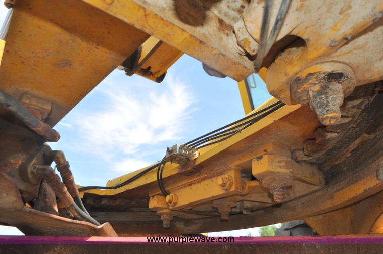 image for item G7423 1987 Dresser A500E motor grader