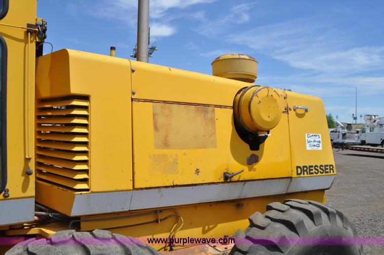 image for item G7423 1987 Dresser A500E motor grader