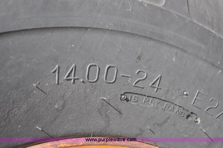 image for item G7423 1987 Dresser A500E motor grader