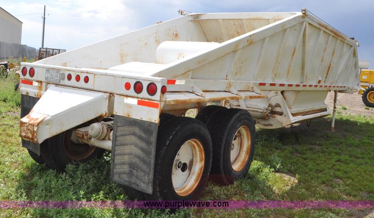 image for item G7426 1994 Ranch bottom dump trailer