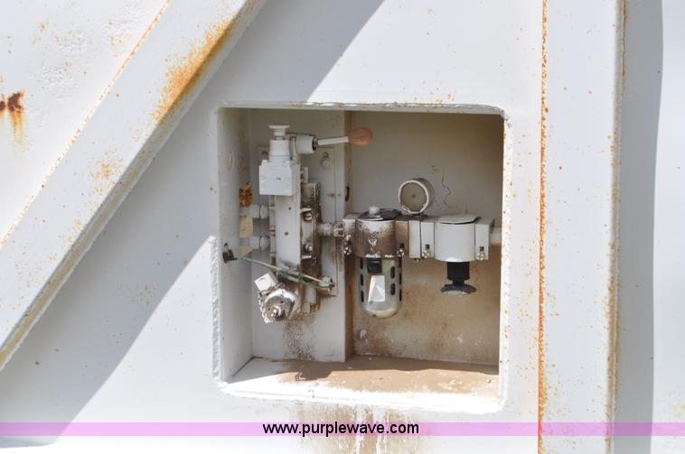 image for item G7426 1994 Ranch bottom dump trailer