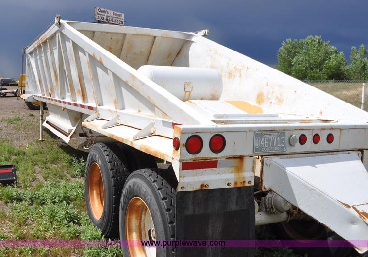 image for item G7426 1994 Ranch bottom dump trailer