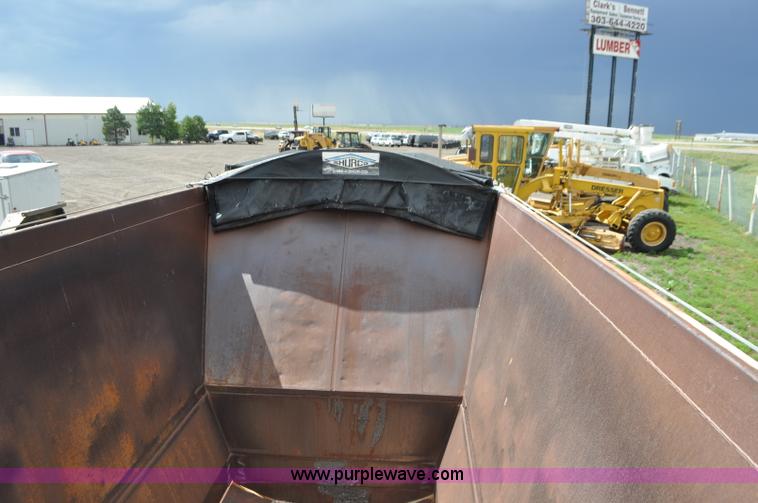 image for item G7426 1994 Ranch bottom dump trailer