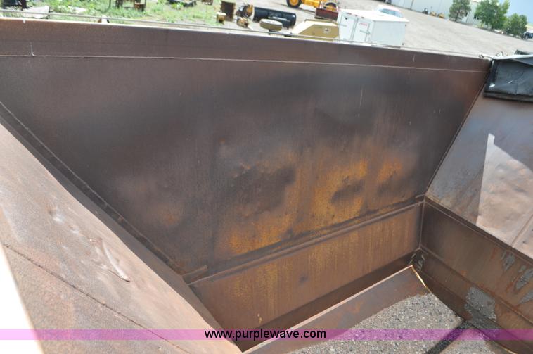 image for item G7426 1994 Ranch bottom dump trailer