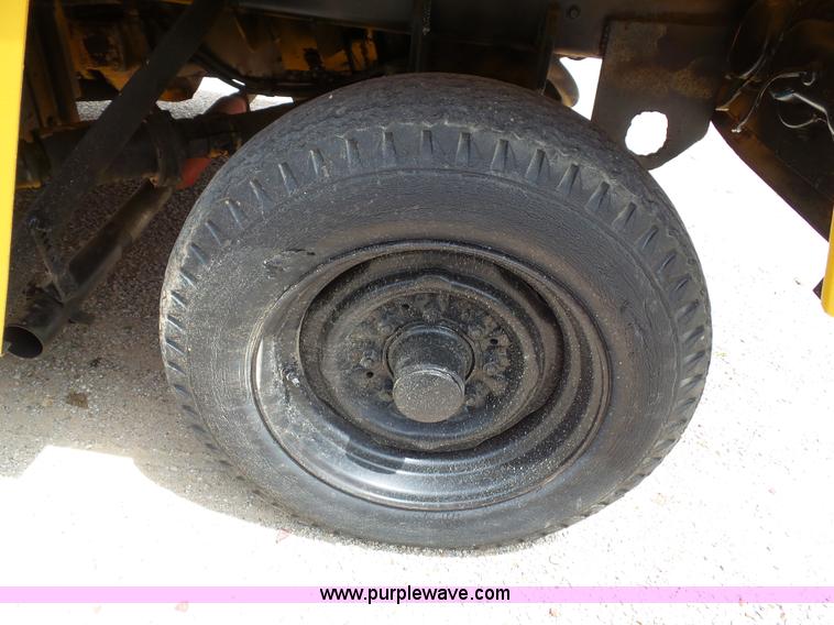 image for item J4047 Broderson MH42-B hydra hammer