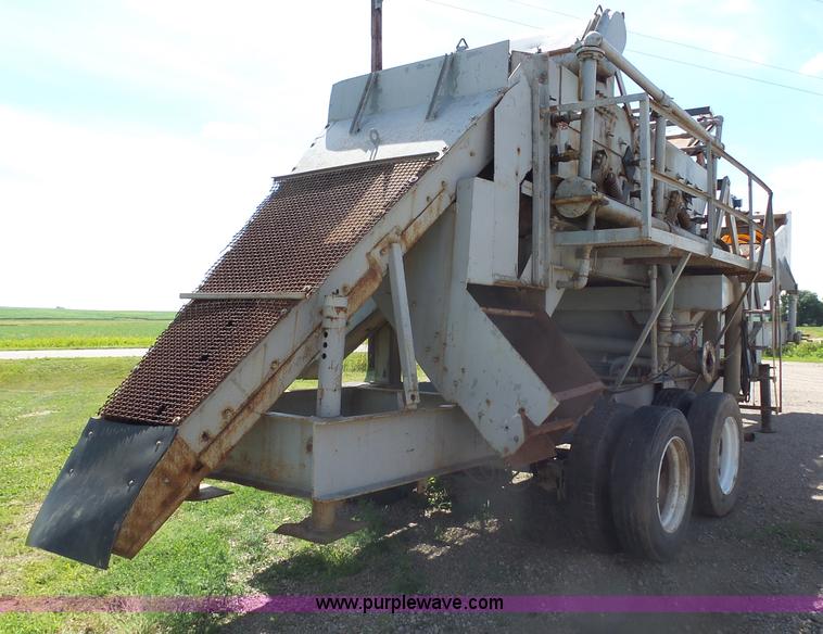image for item J5486 Cedarapids 1304 wash plant