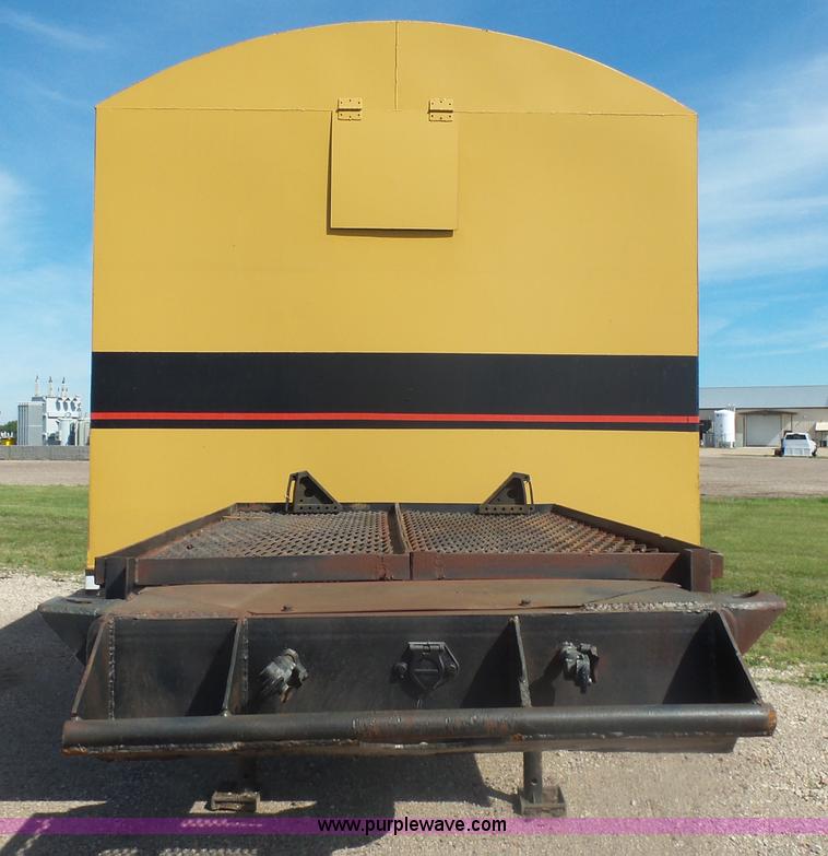 image for item J5487 1993 Caterpillar generator