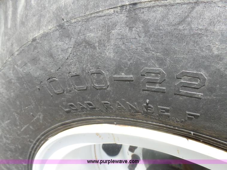 image for item J5487 1993 Caterpillar generator