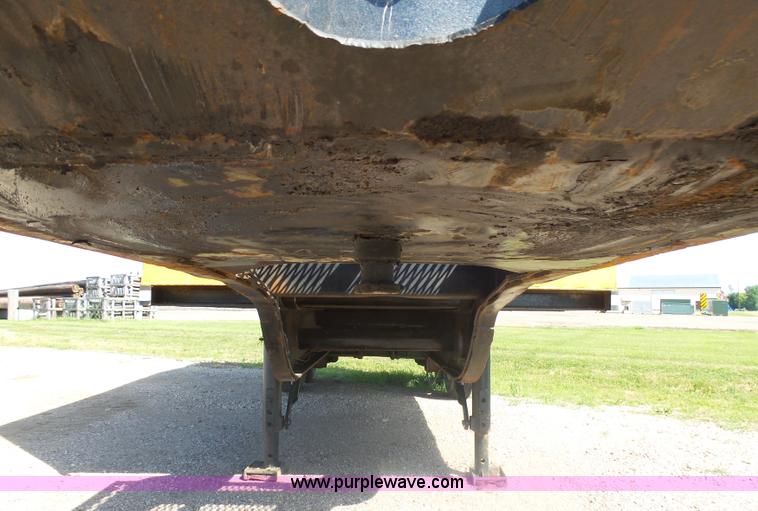 image for item J5487 1993 Caterpillar generator