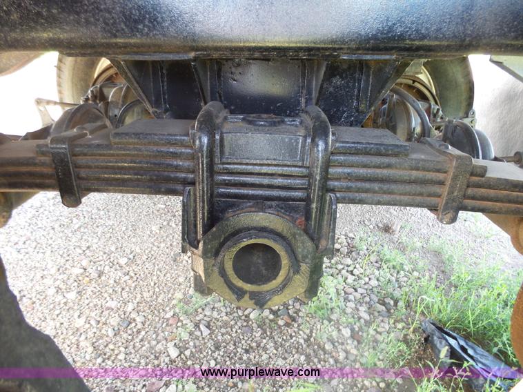 image for item J5487 1993 Caterpillar generator