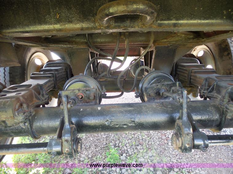 image for item J5487 1993 Caterpillar generator