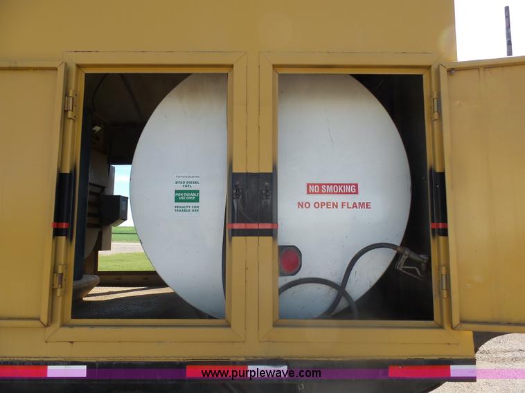 image for item J5487 1993 Caterpillar generator