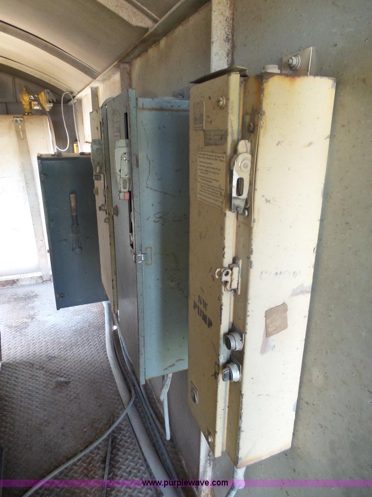 image for item J5487 1993 Caterpillar generator