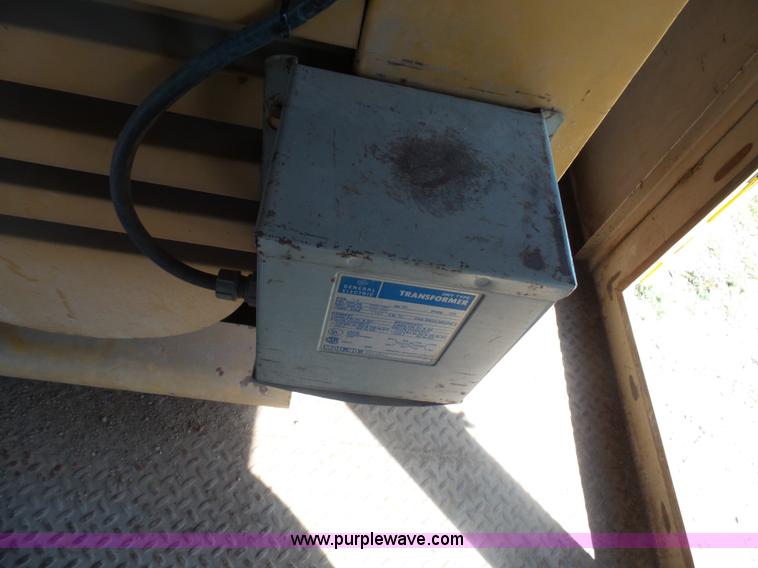 image for item J5487 1993 Caterpillar generator