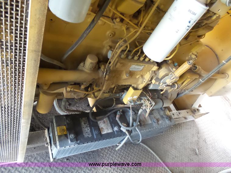 image for item J5487 1993 Caterpillar generator