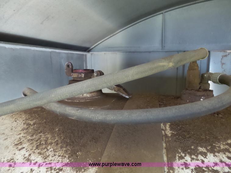 image for item J5487 1993 Caterpillar generator