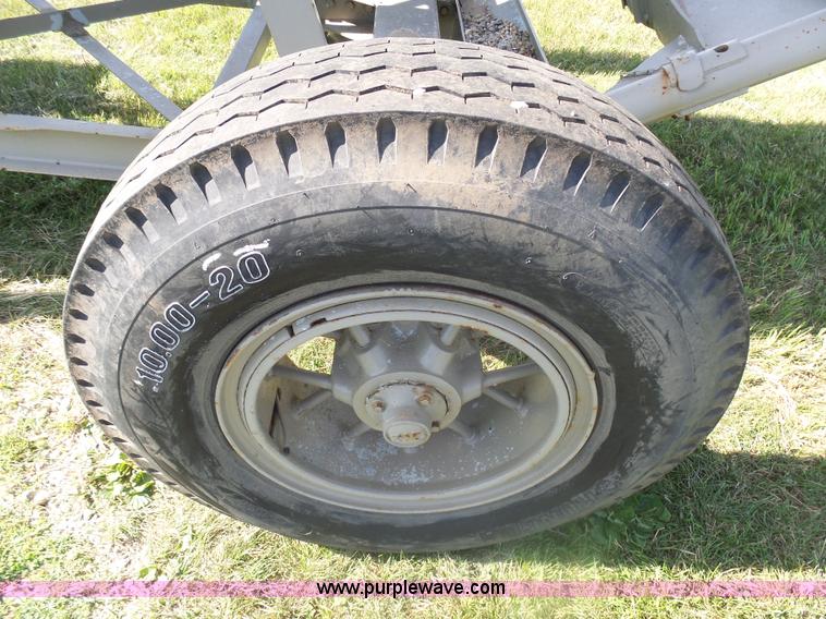 image for item J5489 Stacking conveyor