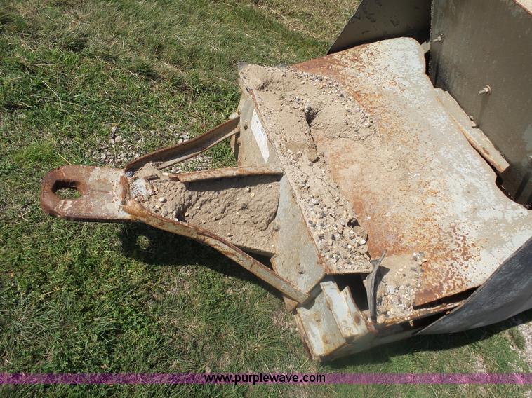 image for item J5489 Stacking conveyor