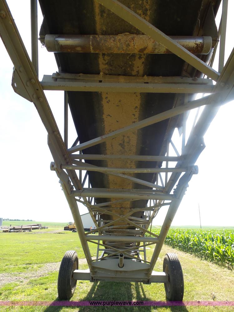 image for item J5489 Stacking conveyor