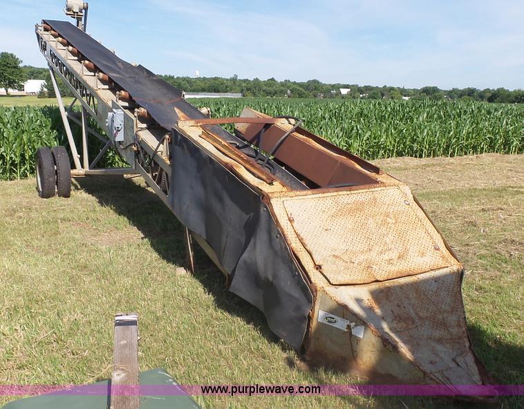 image for item J5490 Stacking conveyor