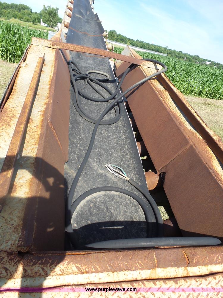 image for item J5490 Stacking conveyor