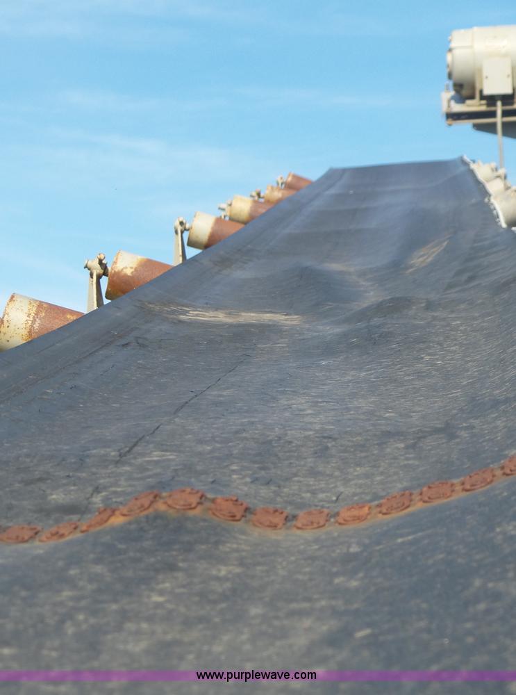 image for item J5490 Stacking conveyor