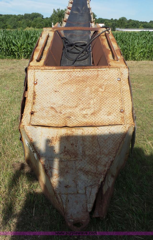 image for item J5490 Stacking conveyor