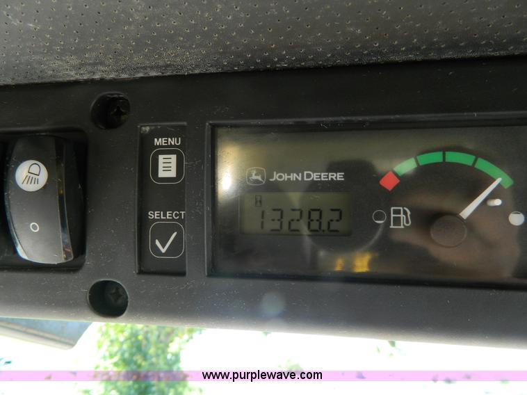 image for item J8873 2008 John Deere 325 skid steer