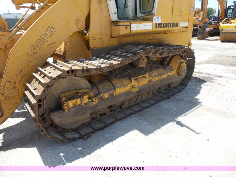 image for item K1722 1994 Liebherr LR631C track loader