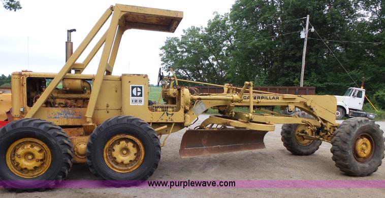 image for item K3484 1969 Caterpillar 120 motor grader