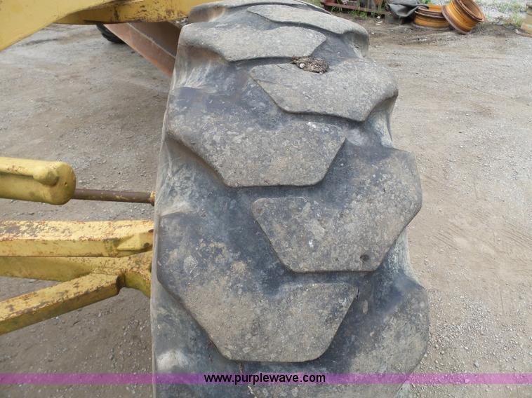 image for item K3484 1969 Caterpillar 120 motor grader