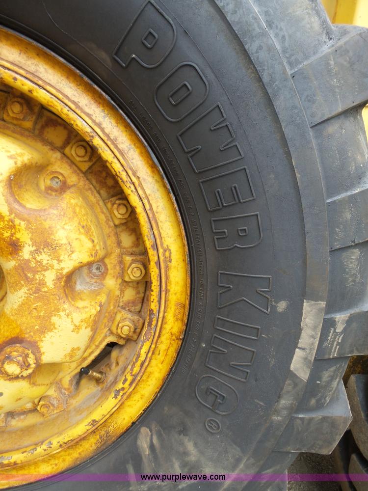 image for item K3484 1969 Caterpillar 120 motor grader