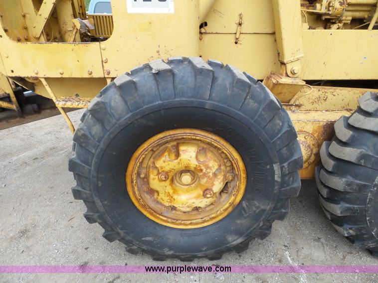 image for item K3484 1969 Caterpillar 120 motor grader