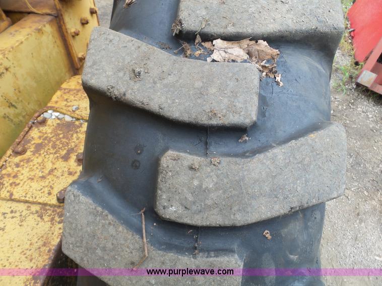 image for item K3484 1969 Caterpillar 120 motor grader