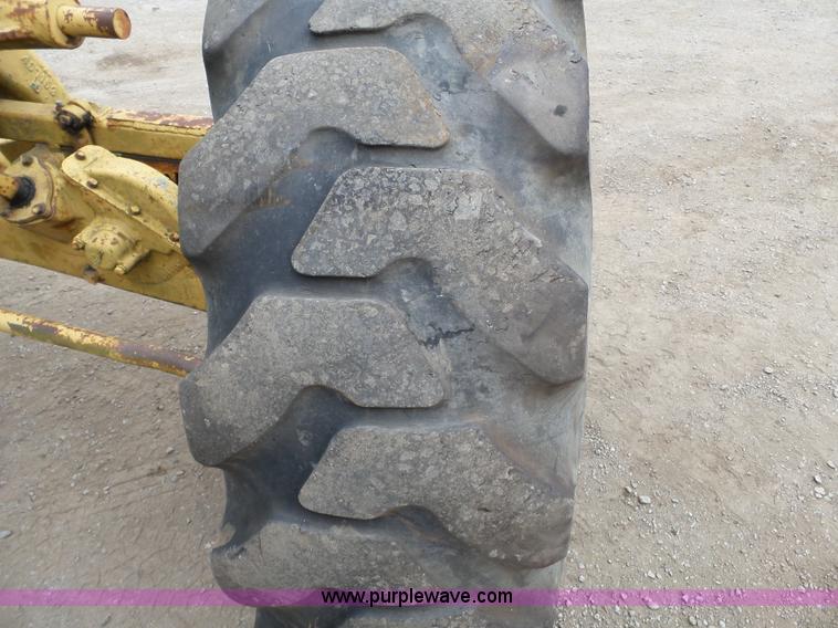 image for item K3484 1969 Caterpillar 120 motor grader