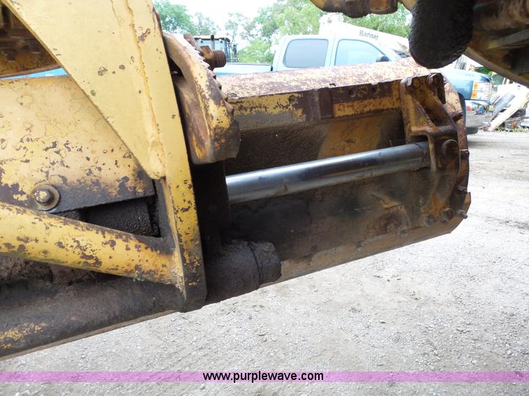 image for item K3484 1969 Caterpillar 120 motor grader