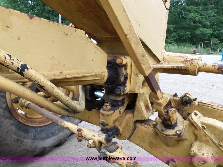 image for item K3484 1969 Caterpillar 120 motor grader