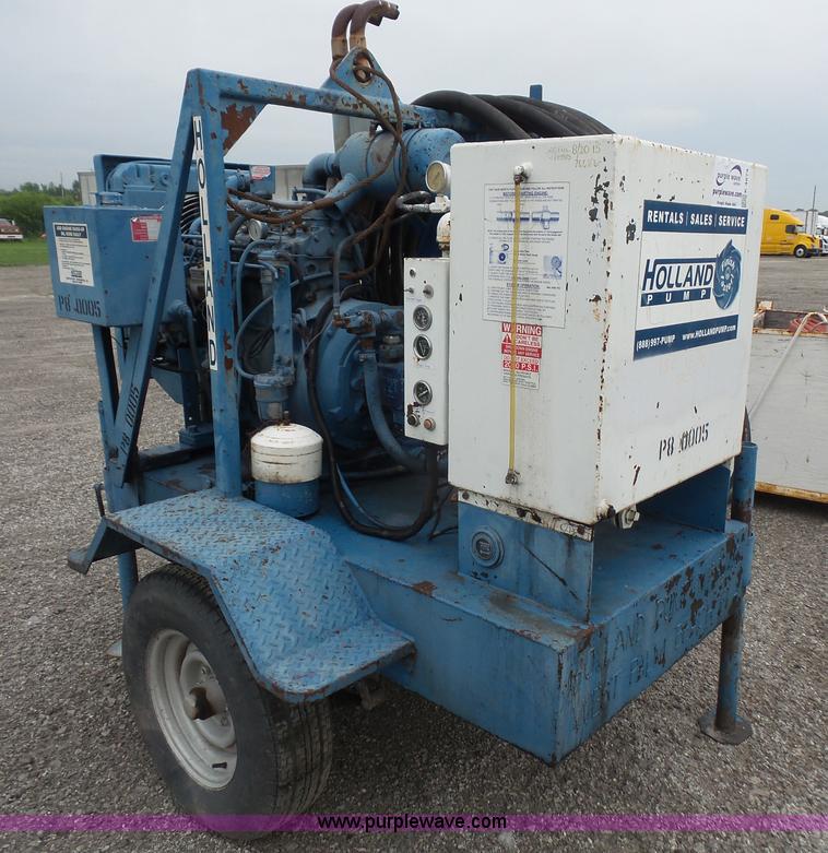 image for item K4674 Holland H-40-D271 pump