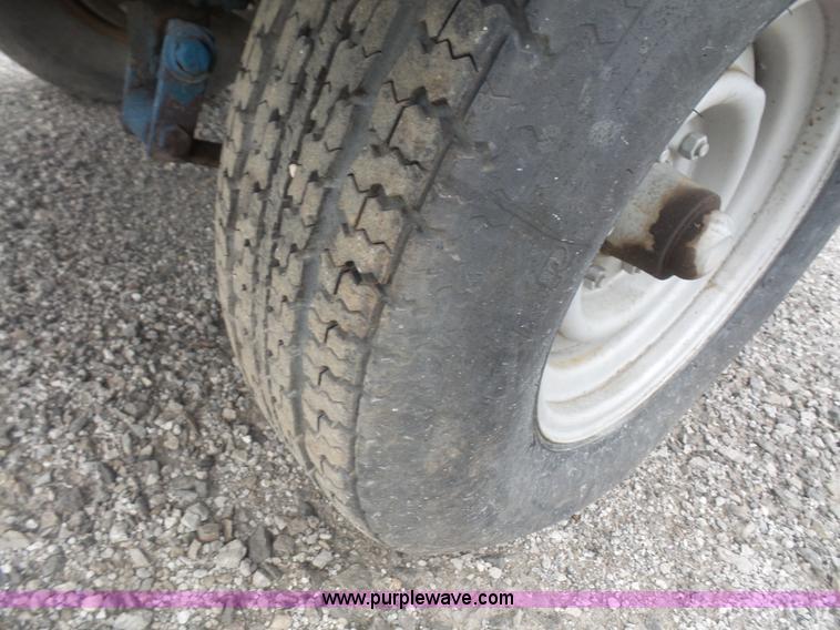 image for item K4674 Holland H-40-D271 pump