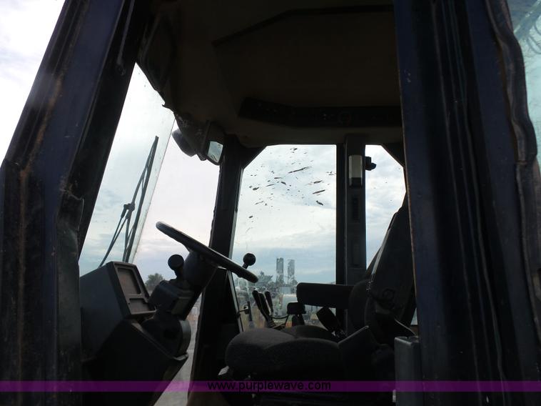 image for item K7083 2001 Caterpillar 950G wheel loader