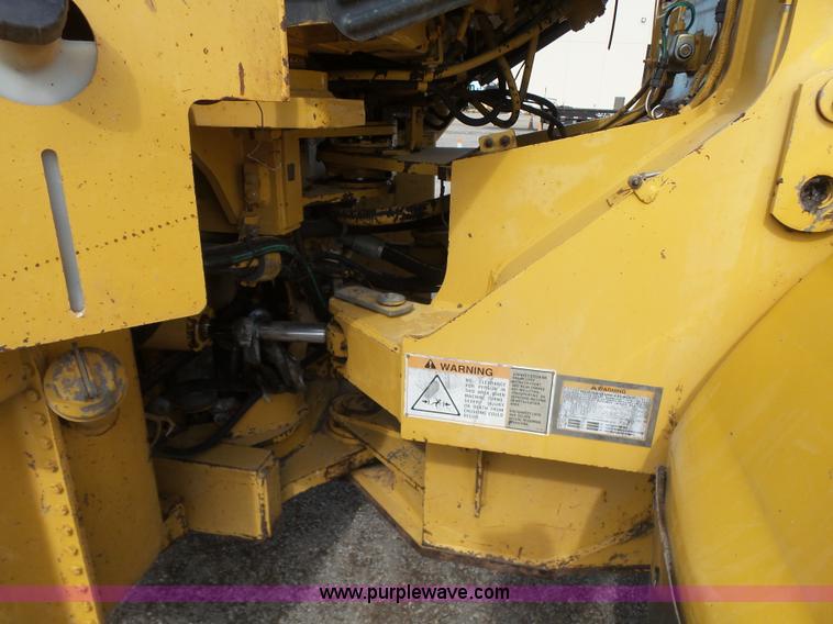image for item K7083 2001 Caterpillar 950G wheel loader