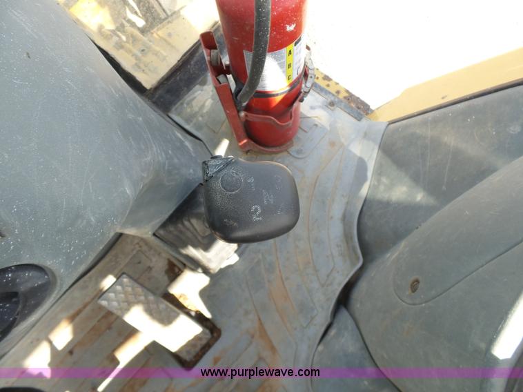 image for item K7085 2002 Caterpillar 416D backhoe