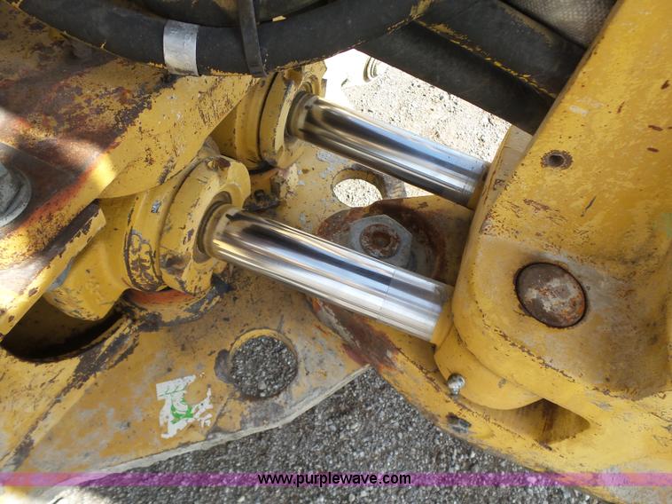 image for item K7085 2002 Caterpillar 416D backhoe