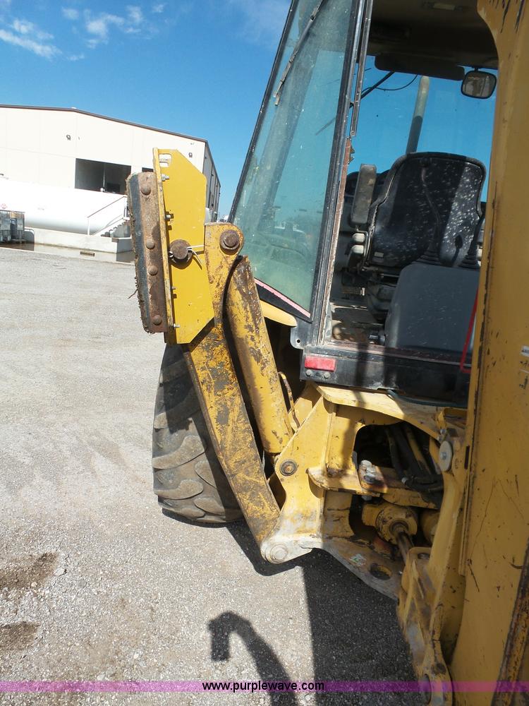 image for item K7085 2002 Caterpillar 416D backhoe
