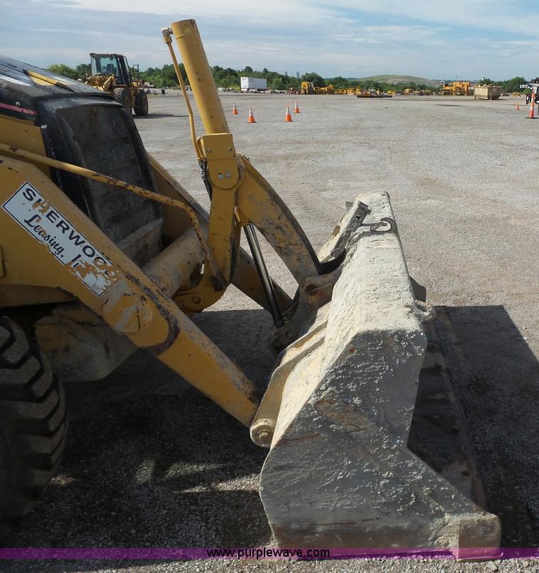 image for item K7085 2002 Caterpillar 416D backhoe