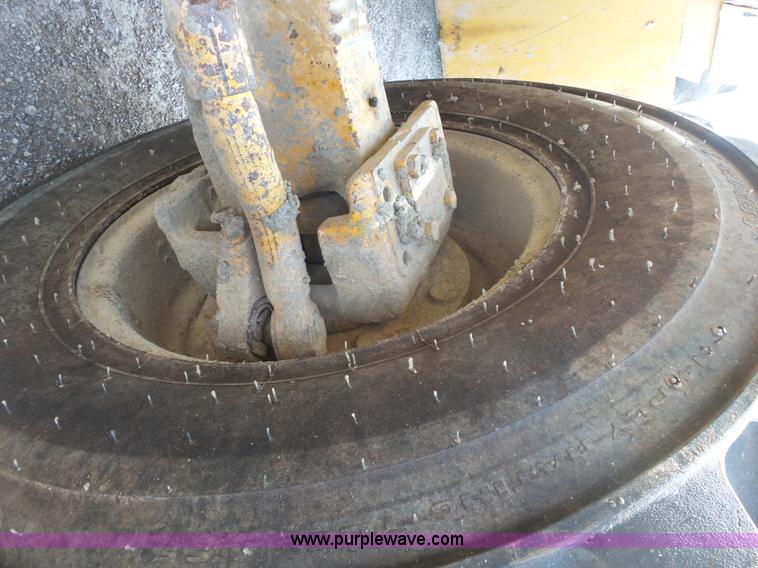 image for item K7085 2002 Caterpillar 416D backhoe