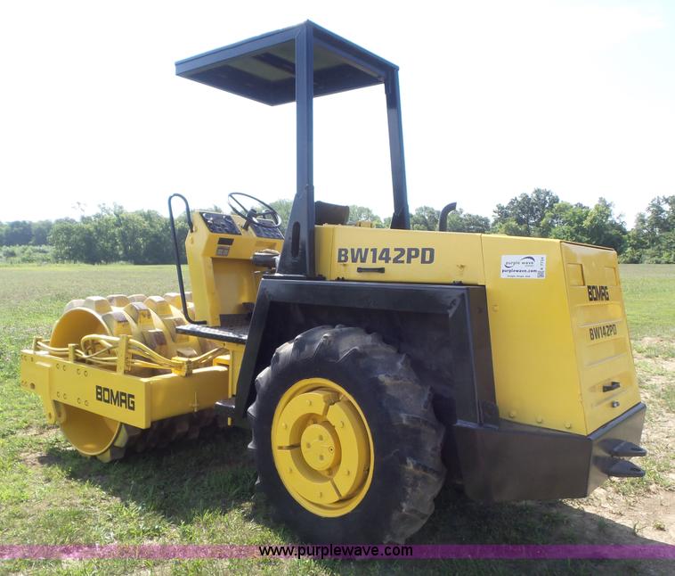 image for item K7734 1991 Bomag BW142PD single drum vibratory roller