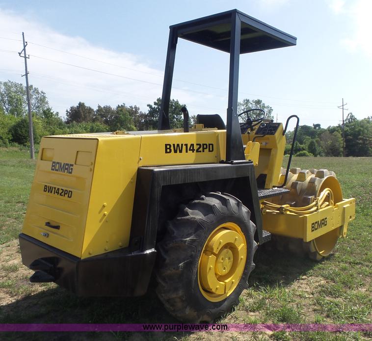 image for item K7734 1991 Bomag BW142PD single drum vibratory roller
