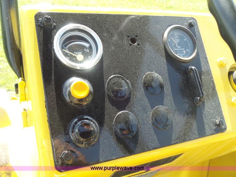image for item K7734 1991 Bomag BW142PD single drum vibratory roller